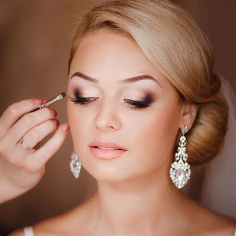 Bridal makeup and hair. Things To Know About Bridal makeup and hair. 